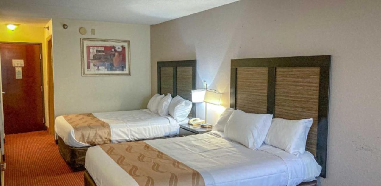 Motel 6 Elkhart, In Zewnętrze zdjęcie