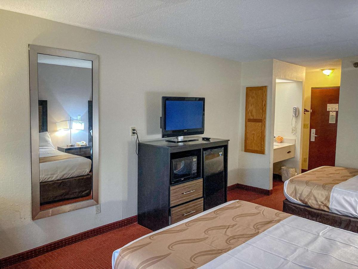 Motel 6 Elkhart, In Zewnętrze zdjęcie
